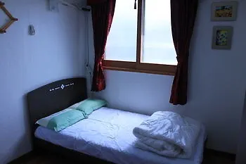 Szálloda A Ji Hostel Csedzsu