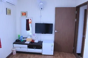 A Ji Hostel Jeju South Korea