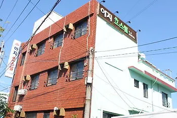 A Ji Hostel Jeju South Korea