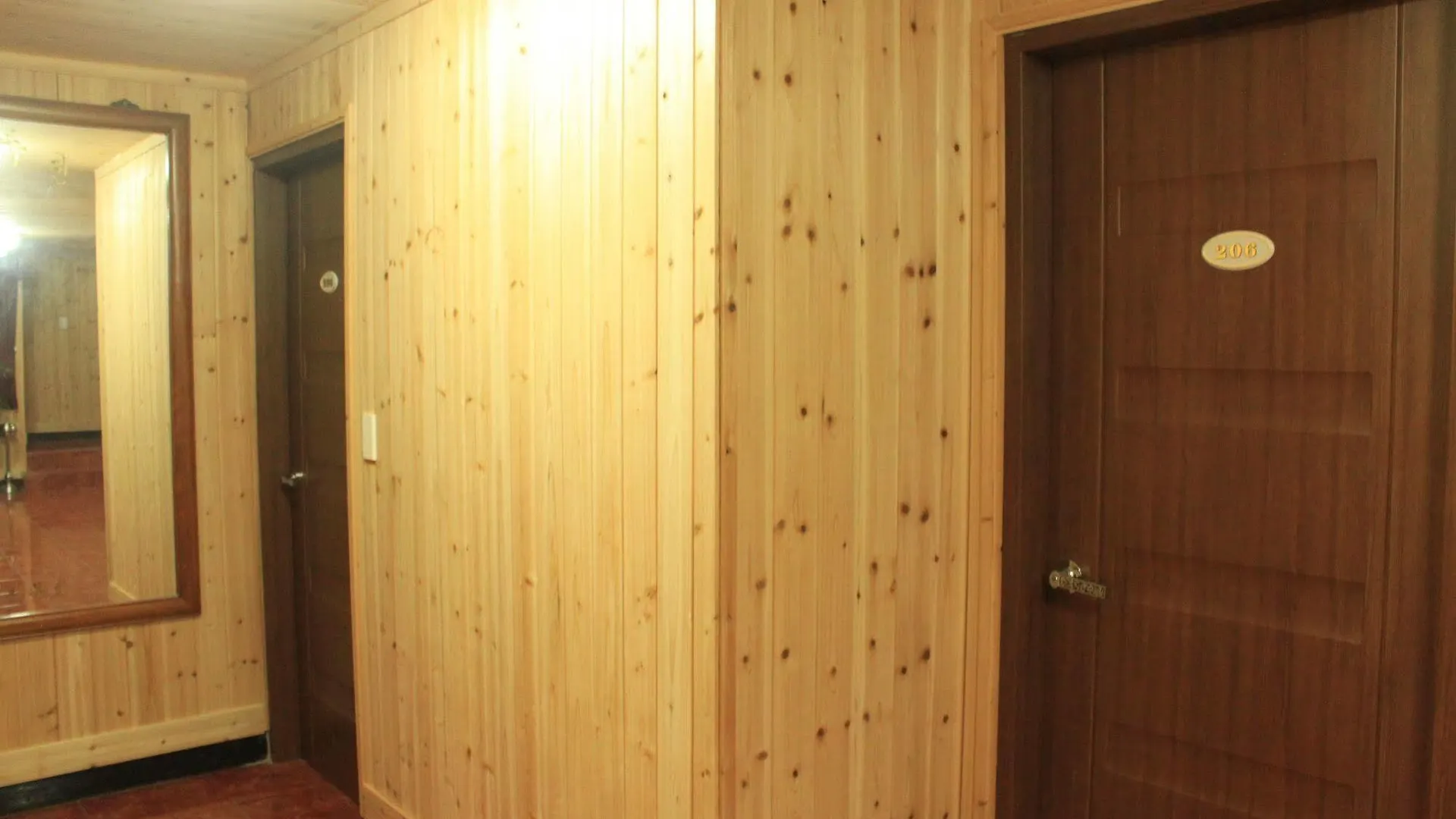 A Ji Hostel Jeju 2*,  South Korea