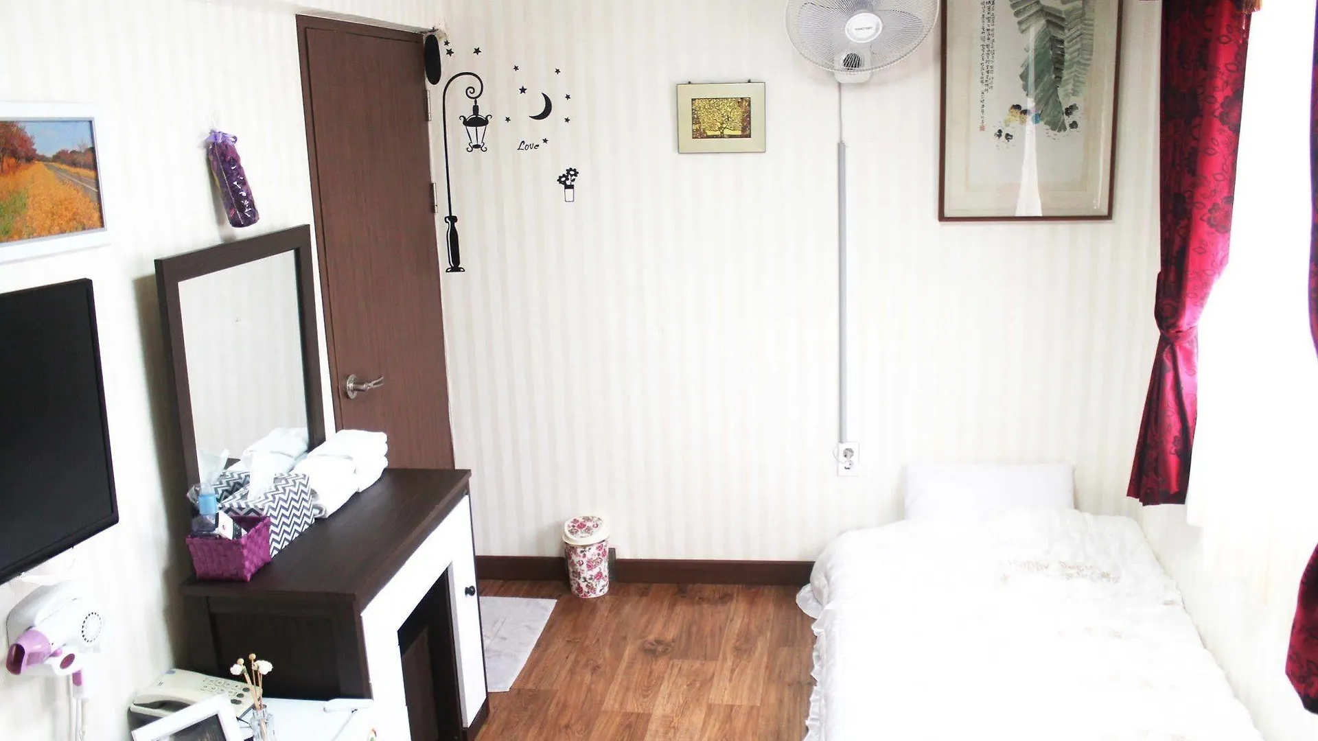 A Ji Hostel Jeju